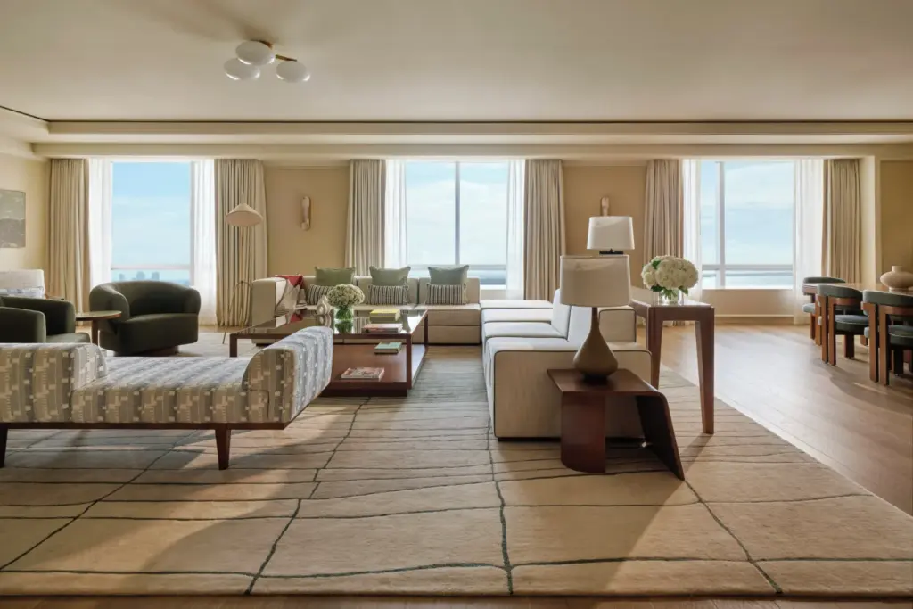 Four Seasons Hotel Miami