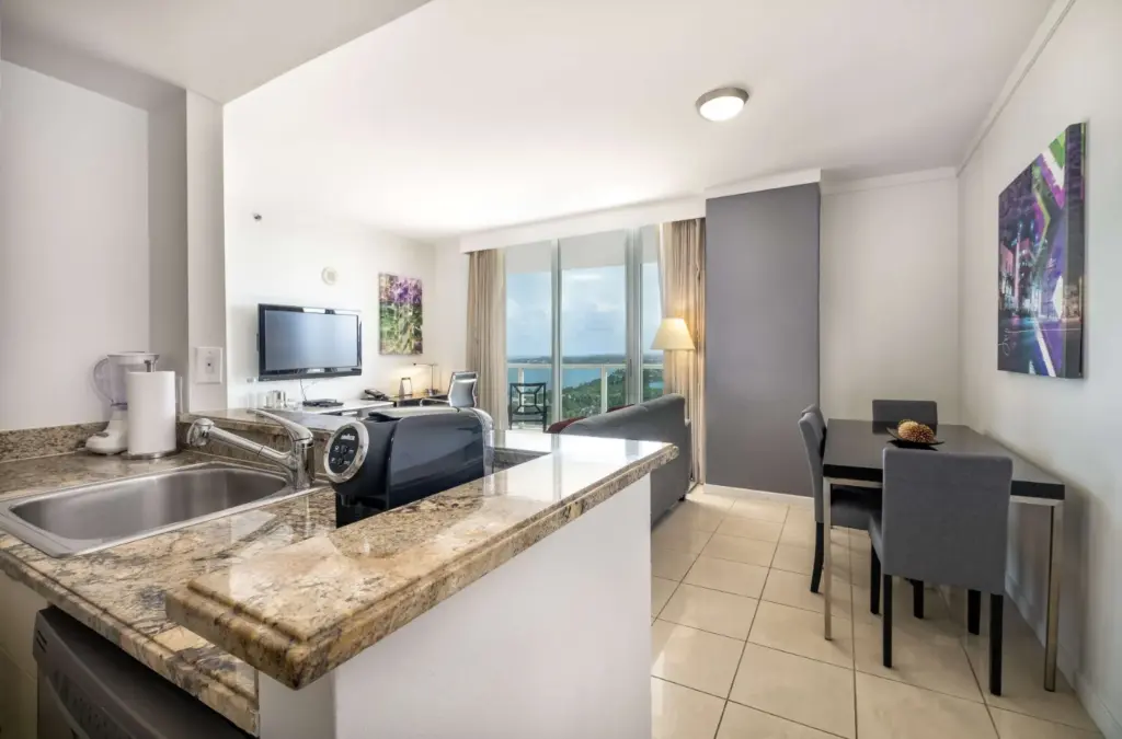 Arya Hotel & Suites Coconut Grove, WorldHotels, Distinctive